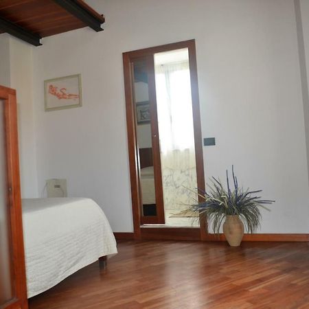 Residenza San Francesco การ์รารา ภายนอก รูปภาพ